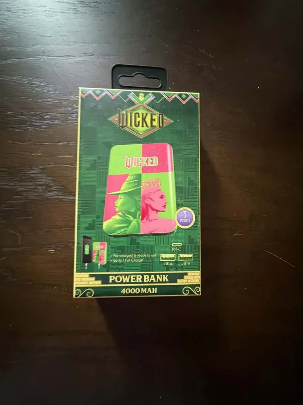 Wicked Glinda & Elphaba 4000mAh Power Bank